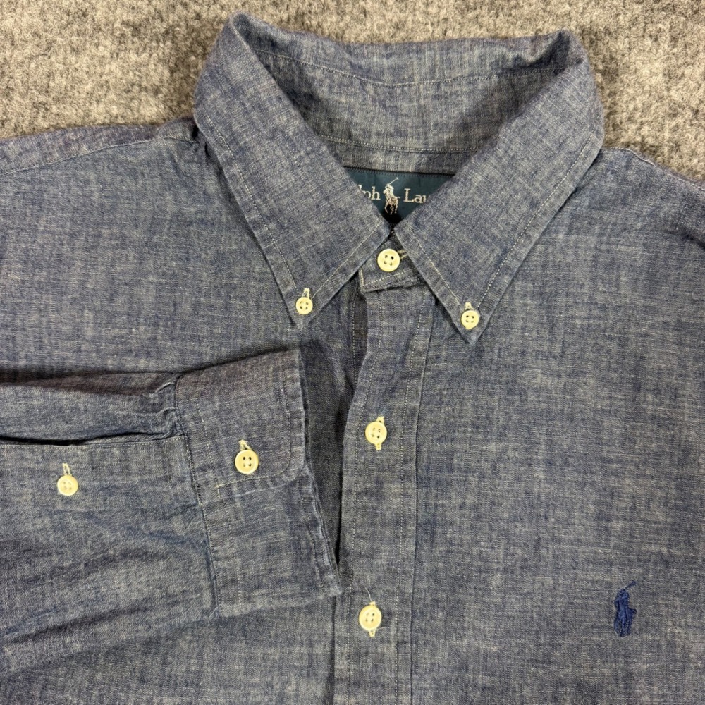 Ralph Lauren Button Down Chambray Custom Fit Mens XL Blue Cotton EUC Long Sleeve